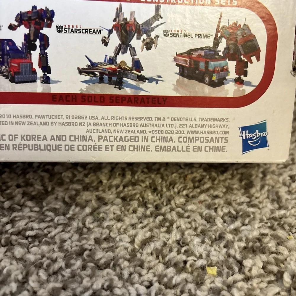 KRE-O Transformers Megatron (30688)  2 in 1 READ